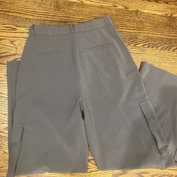 Abercrombie and Fitch Tailored Cargo Trousers - Picture 4 of 4